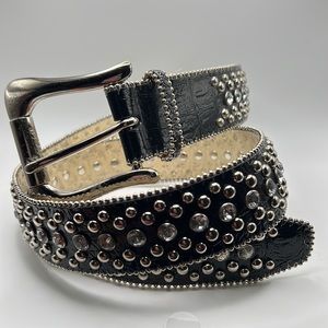 Guess Belt Black Leather Rhinestone Silver Studded 34" Long 1.5" Wide